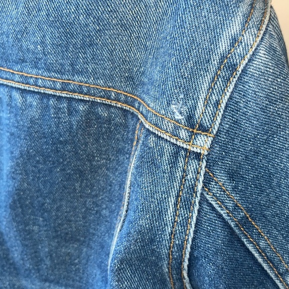 Women's Blue Denim Jacket with Sherpa Lining - Picture 8 of 15